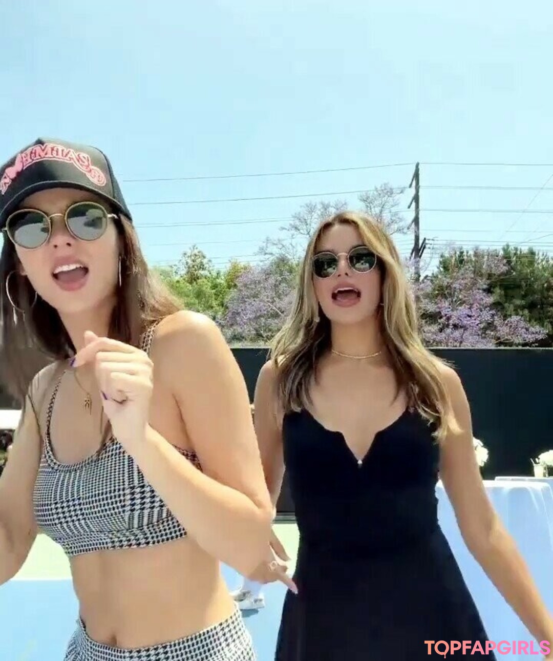 Naakte gelekte OnlyFans-foto van Victoria Justice #1036