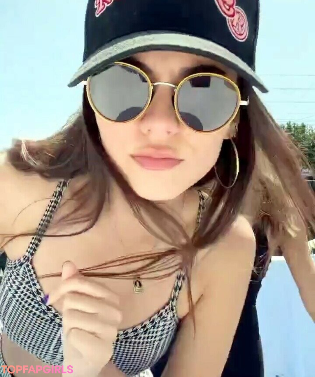 Naakte gelekte OnlyFans-foto van Victoria Justice #1039
