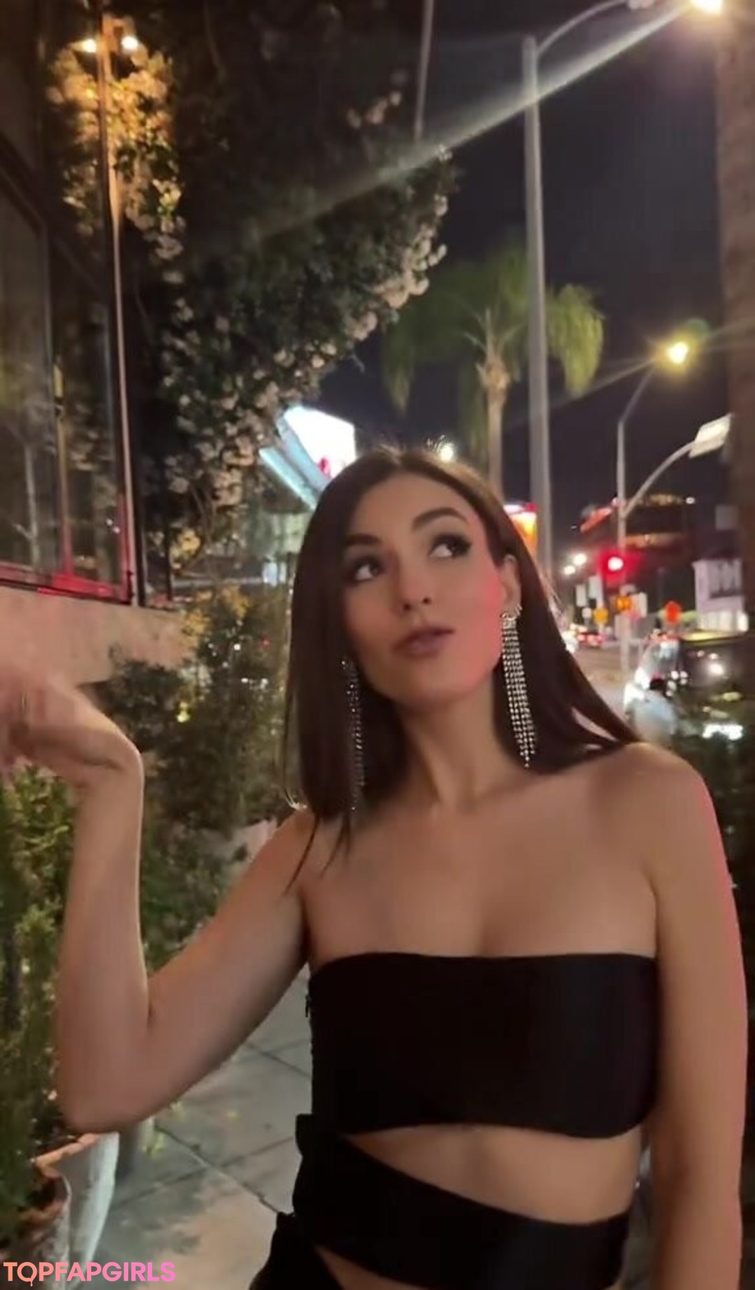 Naakte gelekte OnlyFans-foto van Victoria Justice #1123