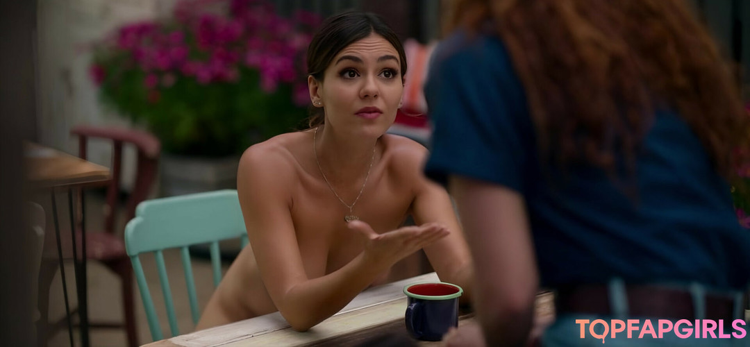 Naakte gelekte OnlyFans-foto van Victoria Justice #1264