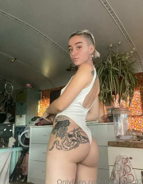 Naakte gelekte OnlyFans-foto van Babydoll02