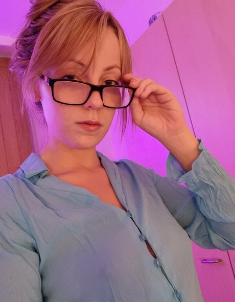 Naakte gelekte OnlyFans-foto van Fckmeeyes
