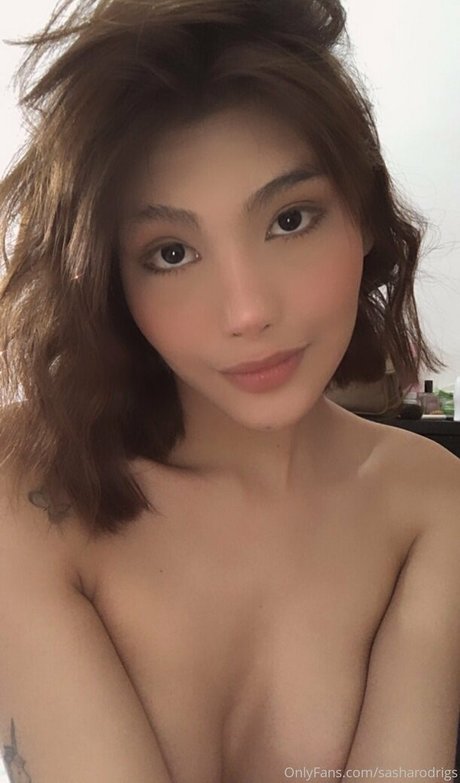 Naakte gelekte OnlyFans-foto van Yumiiangel