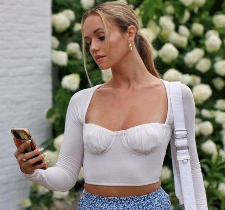 Naakte gelekte OnlyFans-foto van Gabby J David