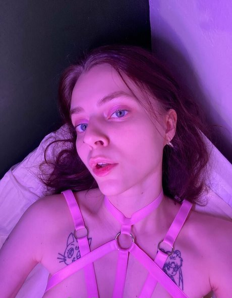 Naakte gelekte OnlyFans-foto van Umermaidskiss