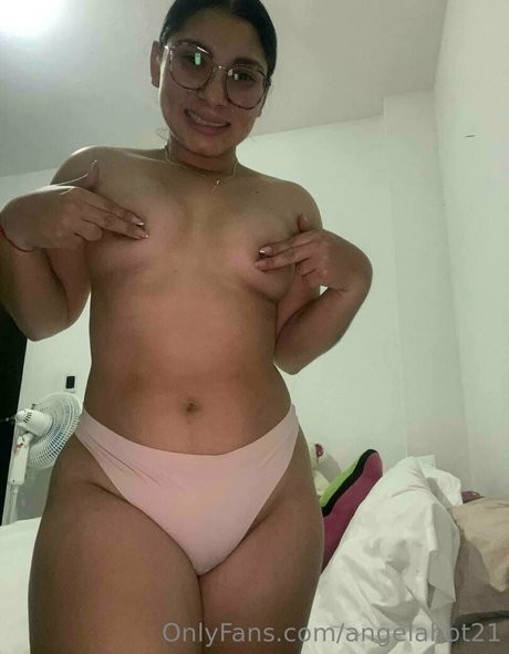 Angelahot21