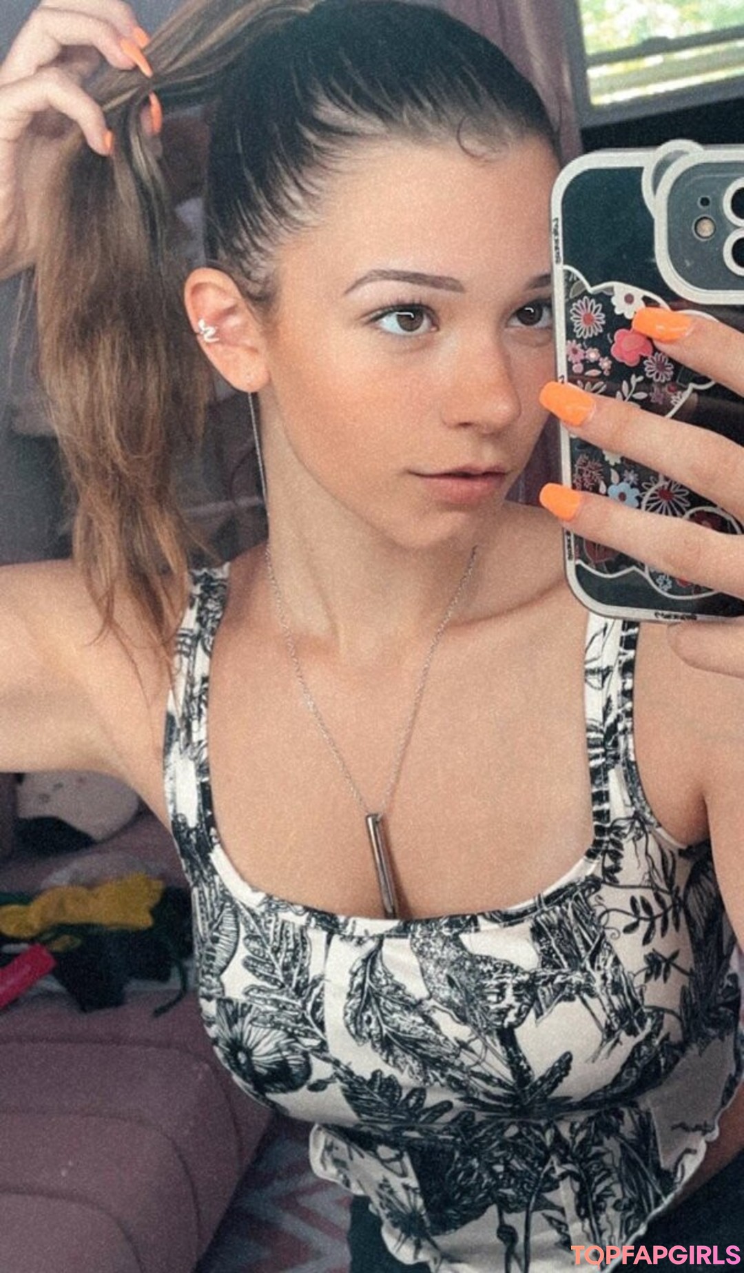Naakte gelekte OnlyFans-foto van Nikki Woods #1074