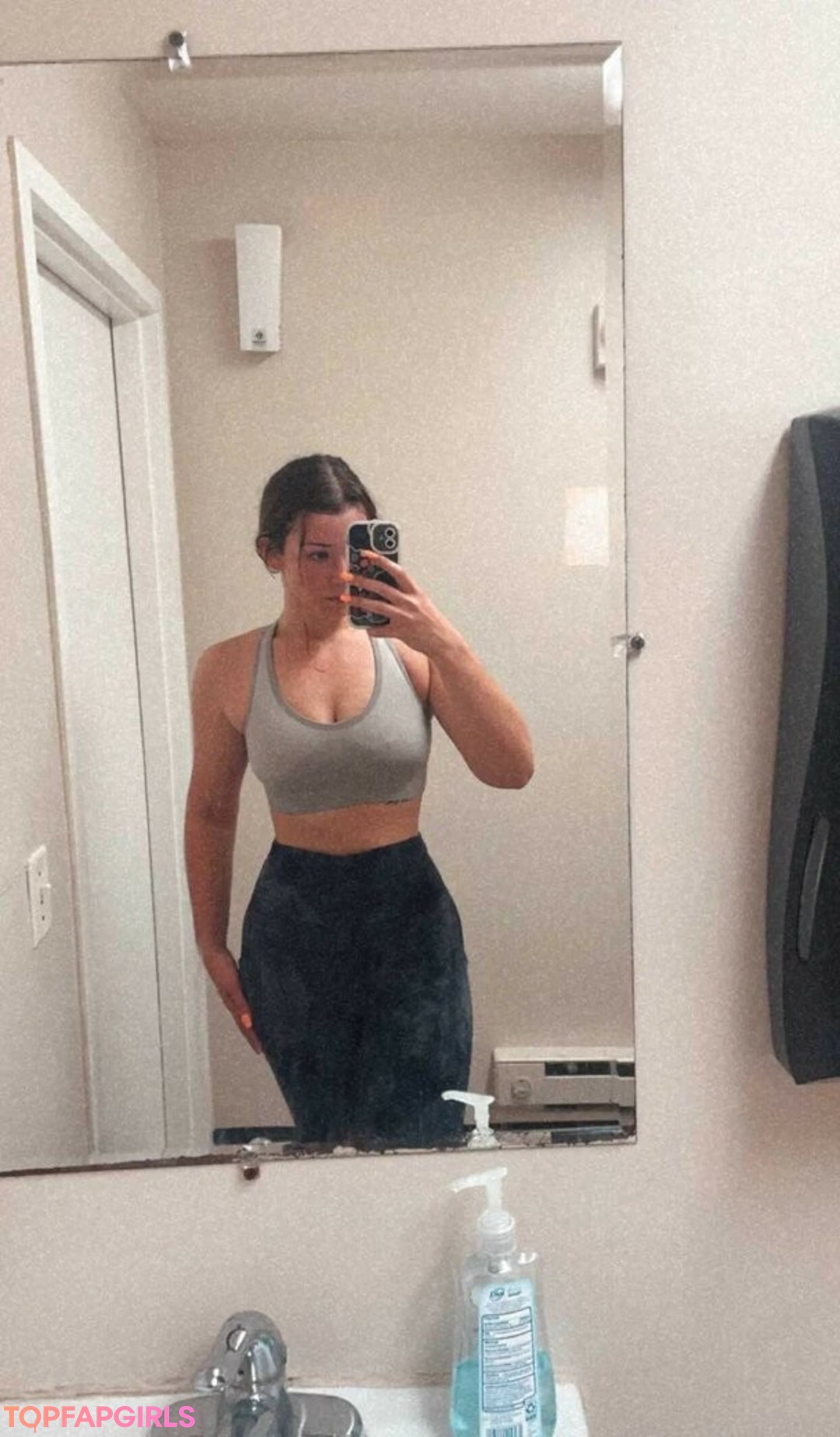 Naakte gelekte OnlyFans-foto van Nikki Woods #1170