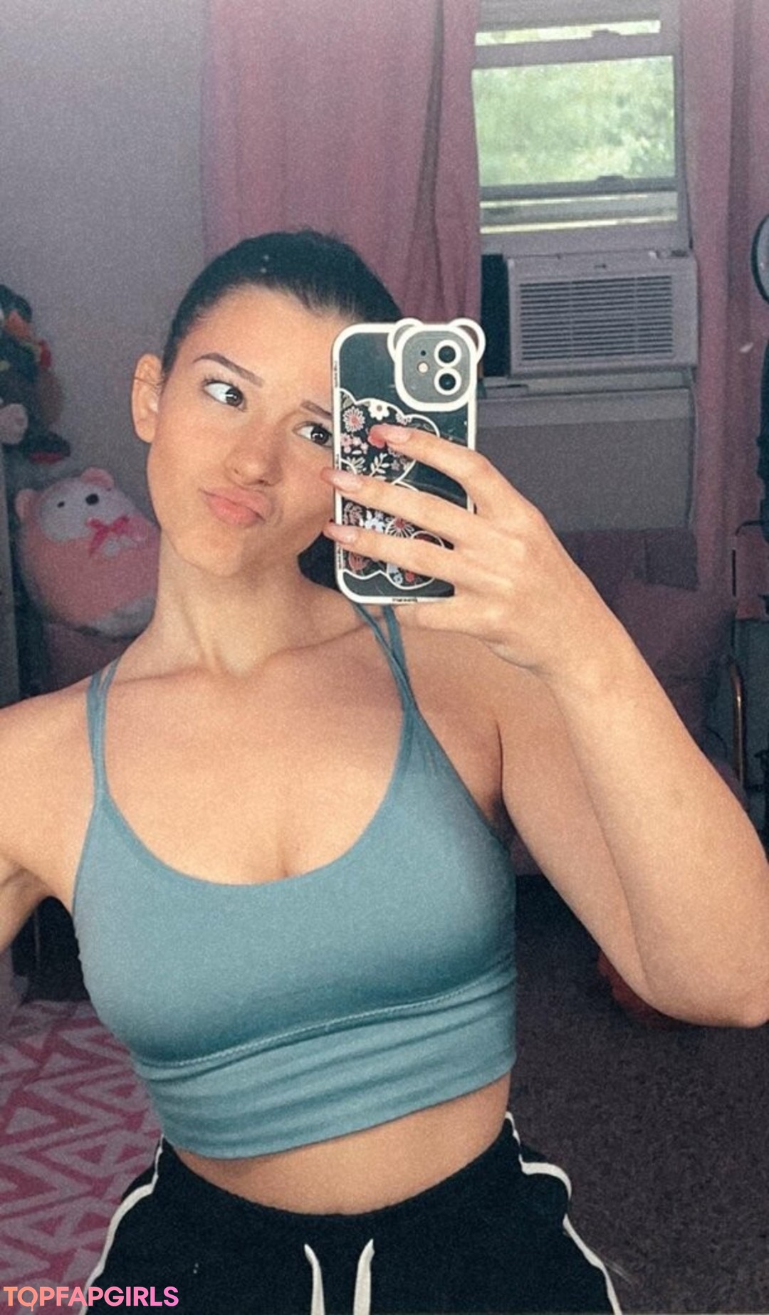 Naakte gelekte OnlyFans-foto van Nikki Woods #1296