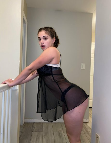 Ray  Madalyn