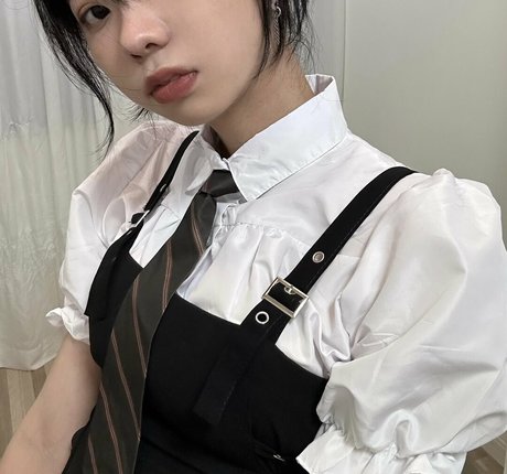 Naakte gelekte OnlyFans-foto van Meizaijiang