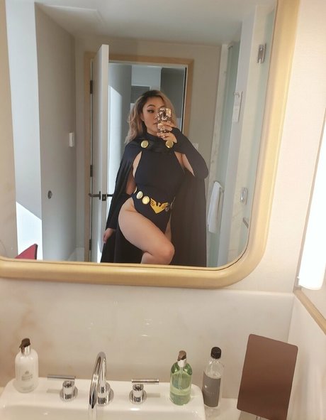 Naakte gelekte OnlyFans-foto van Angeldonn