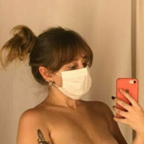 Naakte gelekte OnlyFans-foto van Daniele Kipper