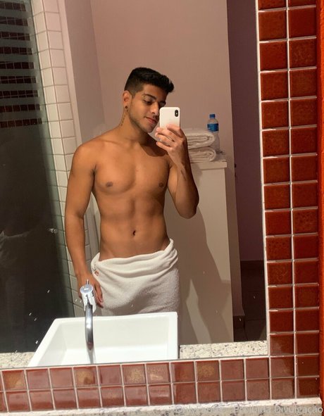 Naakte gelekte OnlyFans-foto van Marciomendes