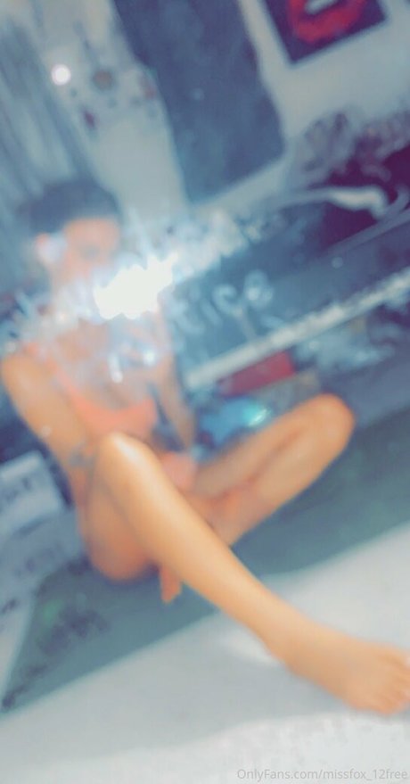 Naakte gelekte OnlyFans-foto van Missfox12free