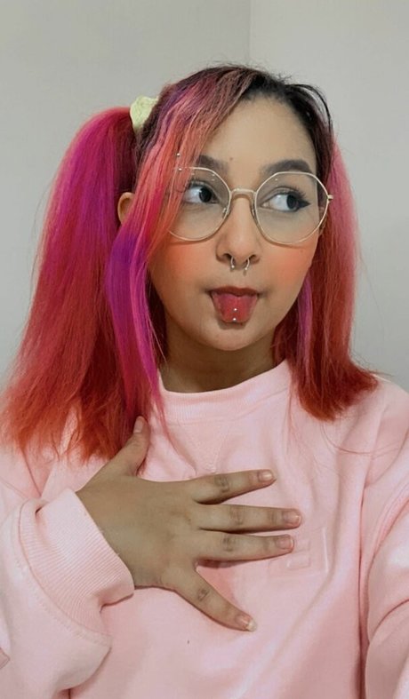 Naakte gelekte OnlyFans-foto van Nathye