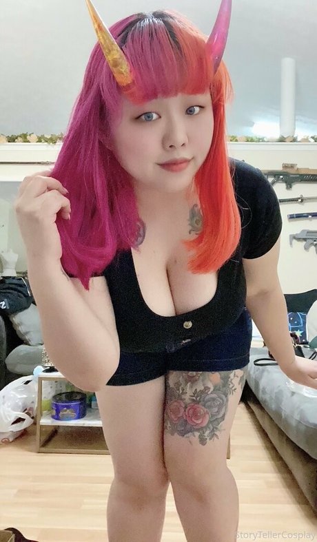 Naakte gelekte OnlyFans-foto van Storytellercosplay