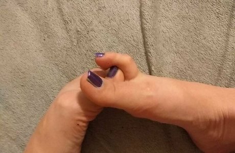 Naakte gelekte OnlyFans-foto van Ferralynriver