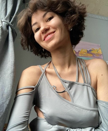 Naakte gelekte OnlyFans-foto van Adorabledina
