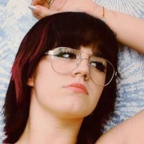 Naakte gelekte OnlyFans-foto van Yessica Castaneda