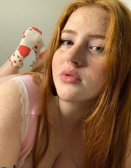 Naakte gelekte OnlyFans-foto van Gingered