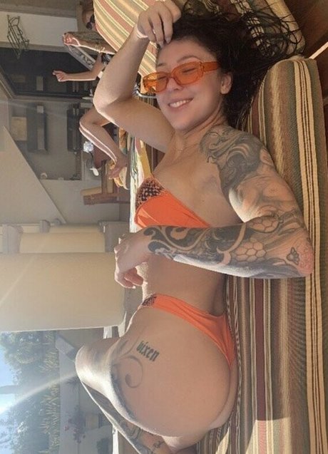 Naakte gelekte OnlyFans-foto van Youcancallmewenny