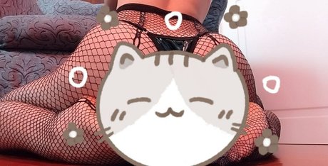Naakte gelekte OnlyFans-foto van Prishillamora
