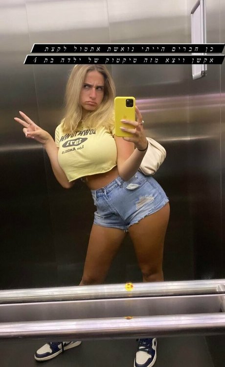 Naakte gelekte OnlyFans-foto van Noa Perets