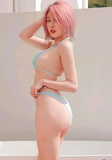 Naakte gelekte OnlyFans-foto van Miyukitty