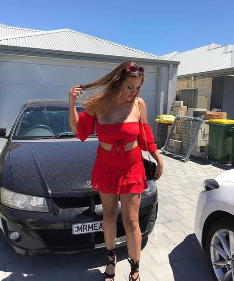 Naakte gelekte OnlyFans-foto van Glitterxkittenx