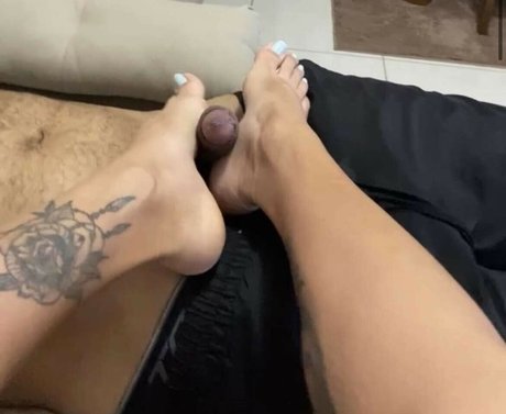 Naakte gelekte OnlyFans-foto van Nany Figueredo