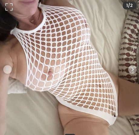 Naakte gelekte OnlyFans-foto van Mona Lisa