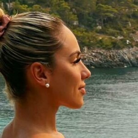 Naakte gelekte OnlyFans-foto van Rubiitafiit