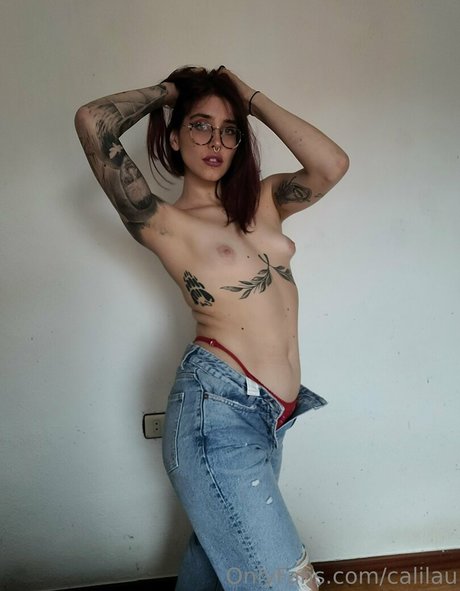 Naakte gelekte OnlyFans-foto van Calilau98