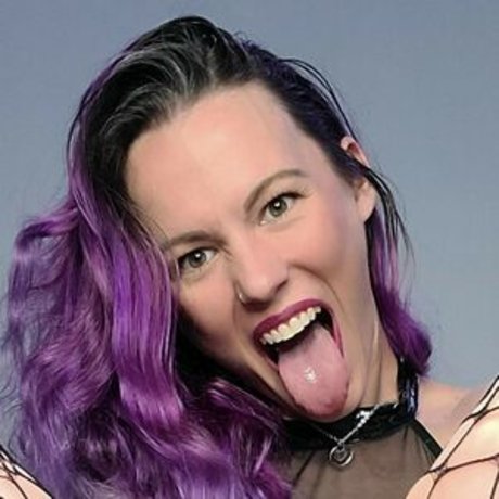 Naakte gelekte OnlyFans-foto van Xoemmarose