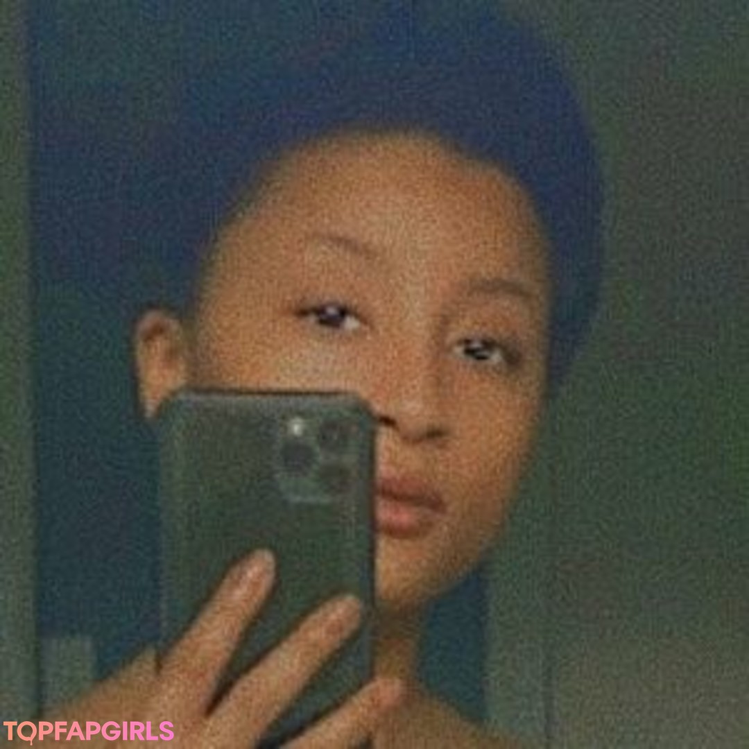 Naakte gelekte OnlyFans-foto van Alyssa Maxwell #126 Naakte gelekte OnlyFans-foto van Alyssa Maxwell #126