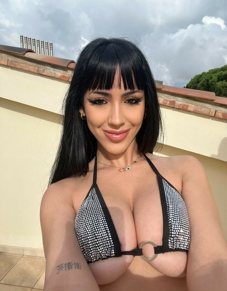 Naakte gelekte OnlyFans-foto van Jasminellamas