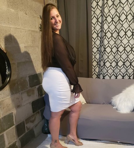 Caityy Cakesss