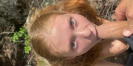 Naakte gelekte OnlyFans-foto van Larameans