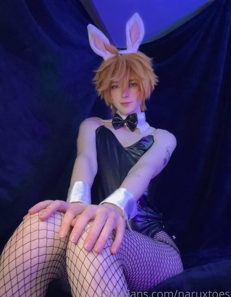 Naakte gelekte OnlyFans-foto van Naruxtoes