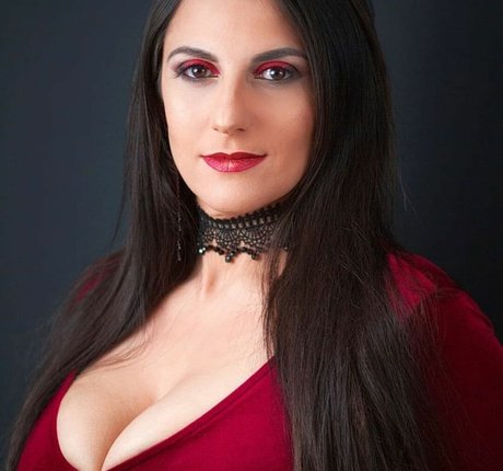 Naakte gelekte OnlyFans-foto van Blaga Sabeva