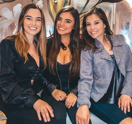 Naakte gelekte OnlyFans-foto van Hanna