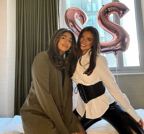Naakte gelekte OnlyFans-foto van Hanna
