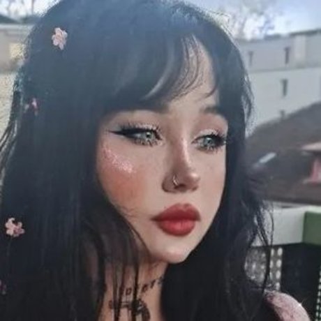 Naakte gelekte OnlyFans-foto van Saltybxxbe