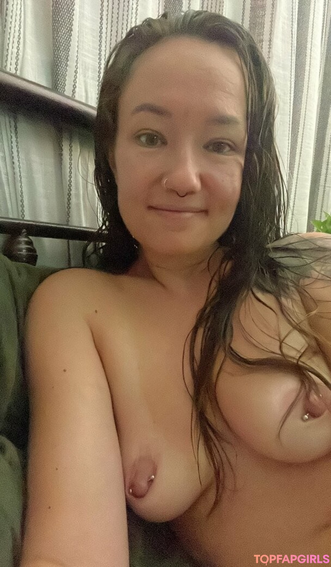 Naakte gelekte OnlyFans-foto van Xxxkhloekarter #10 Naakte gelekte OnlyFans-foto van Xxxkhloekarter #10