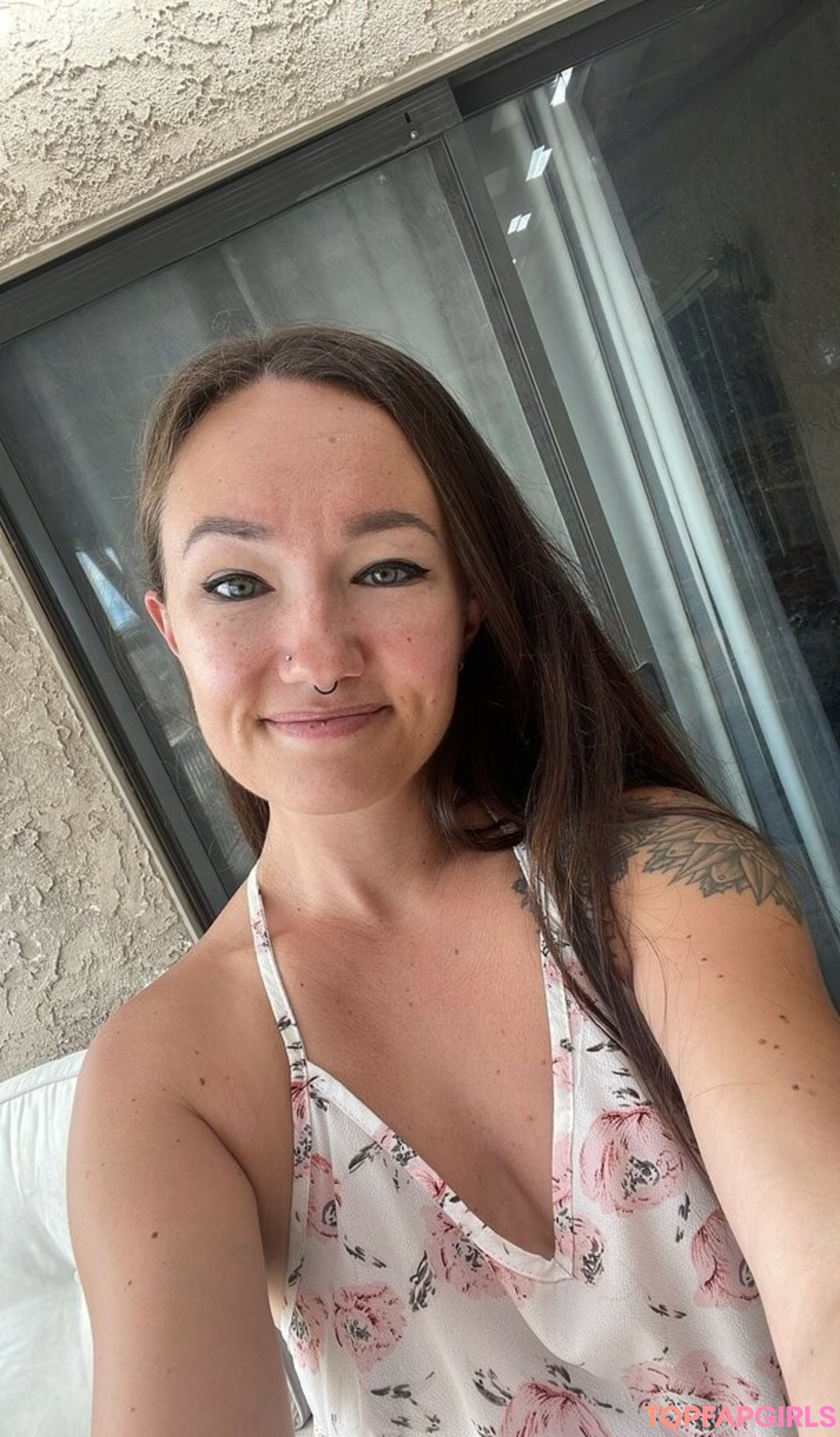 Naakte gelekte OnlyFans-foto van Xxxkhloekarter #64 Naakte gelekte OnlyFans-foto van Xxxkhloekarter #64