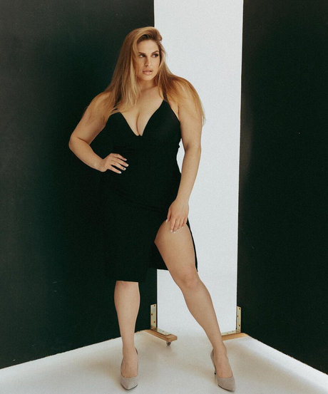 Naakte gelekte OnlyFans-foto van Anastasia Shark