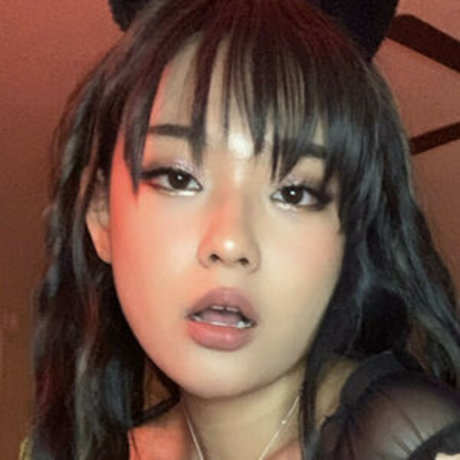 Naakte gelekte OnlyFans-foto van Jessica Universe