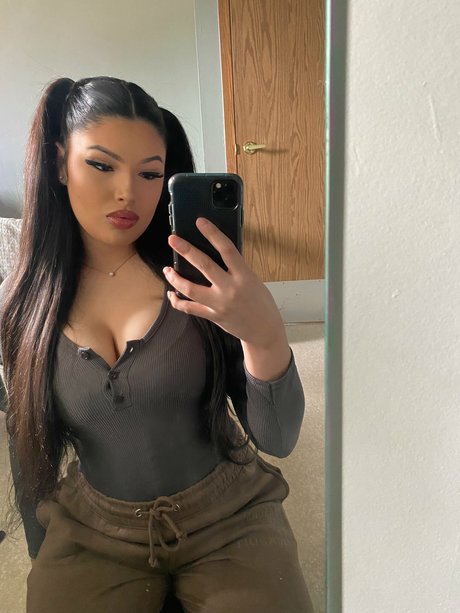 Naakte gelekte OnlyFans-foto van Moneymang