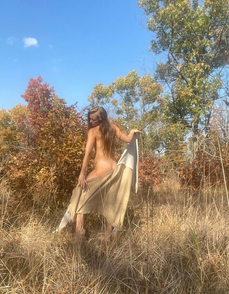 Naakte gelekte OnlyFans-foto van Missharperlane